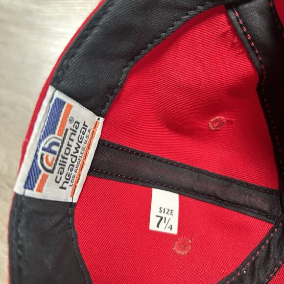 Vintage UNLV Runnin Rebels Hat Fitted 7 1/4 Red‎ College Black Wool Made in USA - Picture 4 of 8